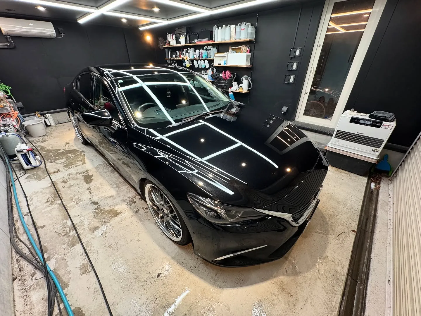 マツダ アテンザ 【クイック下地処理洗車＋研磨】