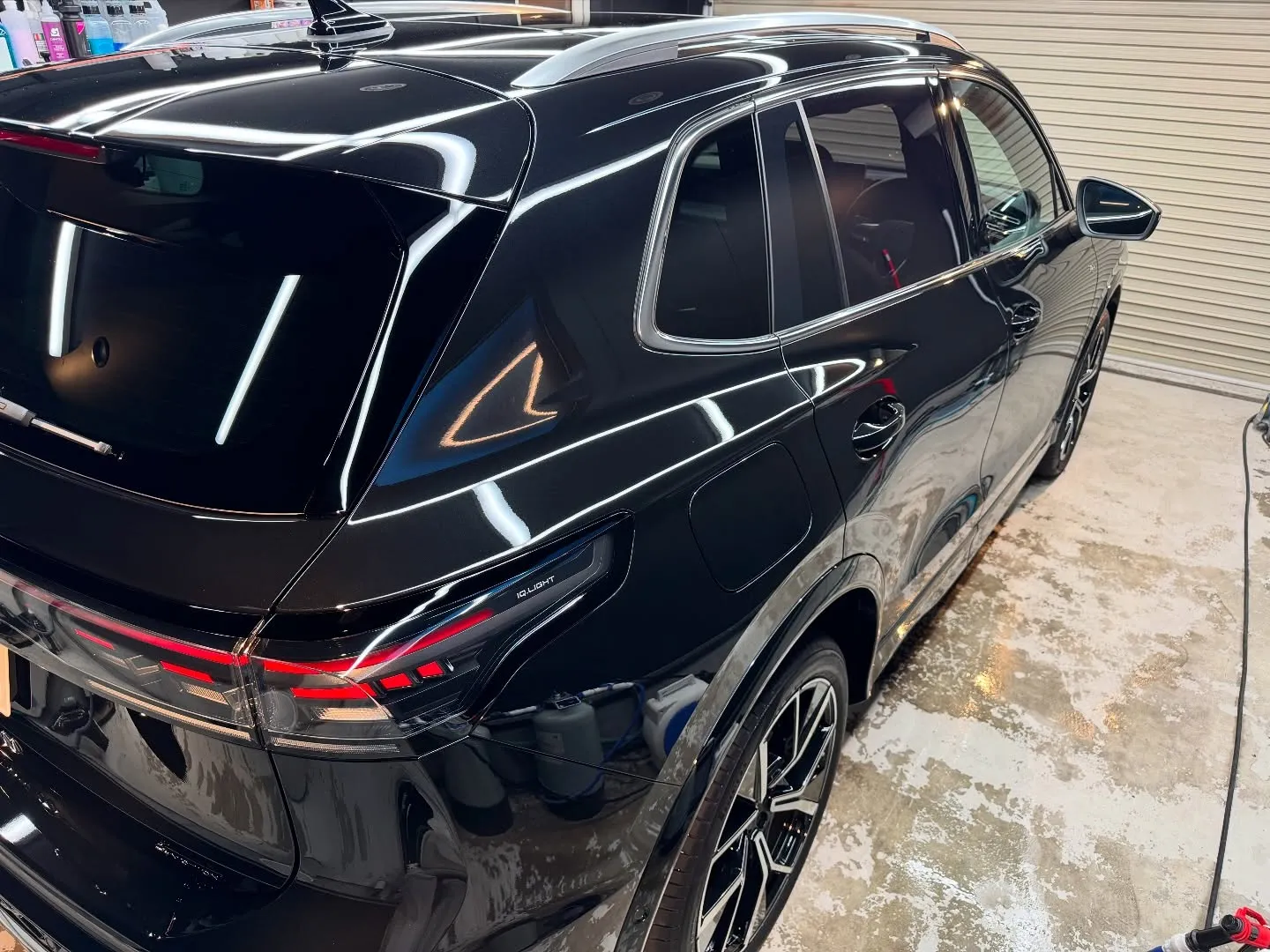 フォルクスワーゲン ティグアン RラインのC3コートのご依頼...