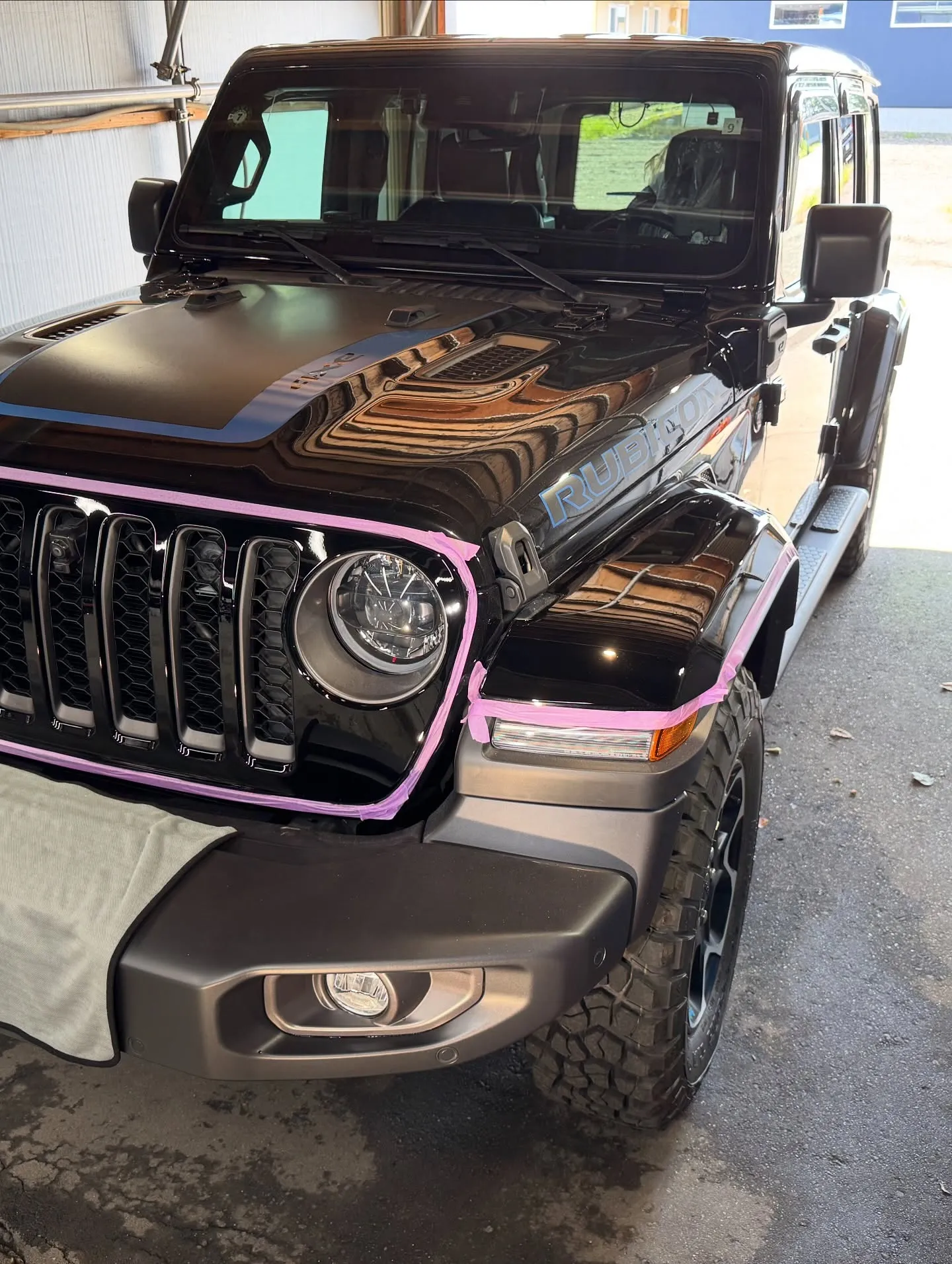 先日保険修理をさせていただいたルビコンです🚗