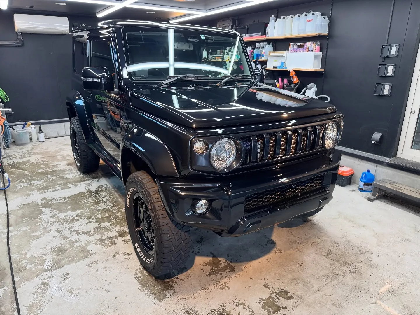 スズキ ジムニーシエラ　下地処理研磨＋C3コート